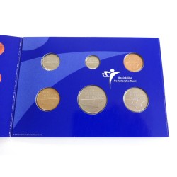 Sada oběžných minci Nizozemsko / 2001 /